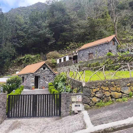 Portas Da Levada A Sao Vicente (Madeira)