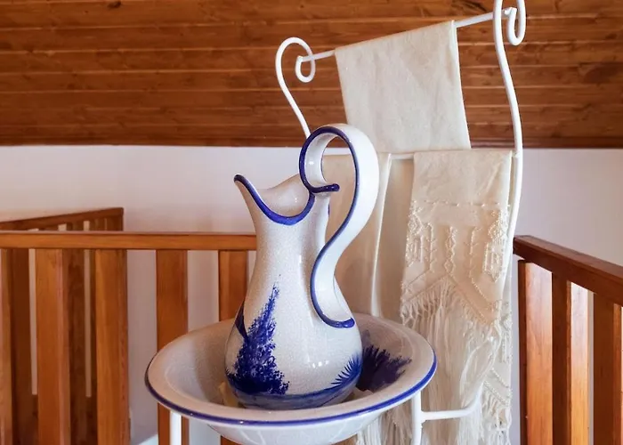 Portas Da Levada A By Rent-a-key