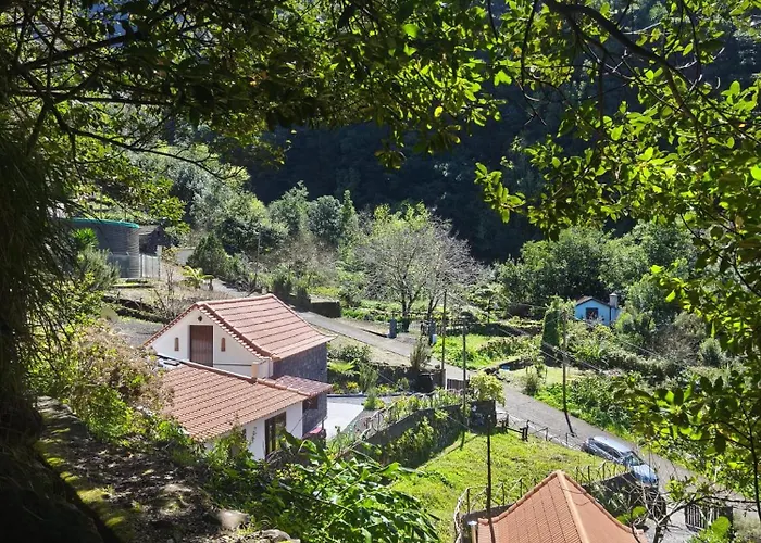 Portas Da Levada A By Rent-a-key Сан-Висенти